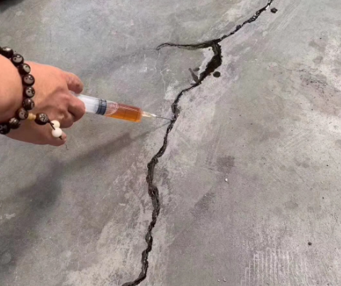 当涂混凝土裂缝修补技术详解​